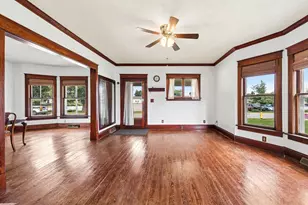 506 W 11th St, La Porte, IN 46350 - Photo 8