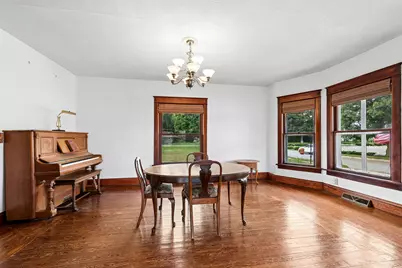 506 W 11th Street, La Porte, IN 46350 - Photo 12