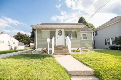 822 E Jefferson Avenue, La Porte, IN 46350 - Photo 1