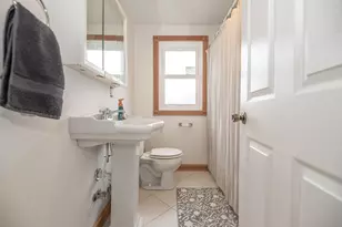822 E Jefferson Ave, La Porte, IN 46350 - Photo 26