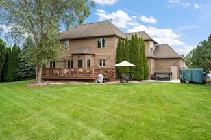 1132 Barrington Ct, Schererville, IN 46375 - Photo 44