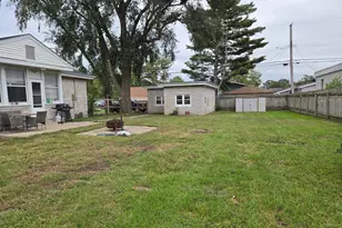 145 N Wood St, Griffith, IN 46319 - Photo 14