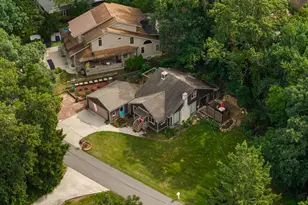 2501 Roslyn Trail, Long Beach, IN 46360 - Photo 2