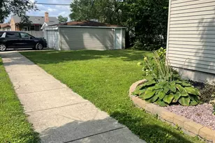 7519 Maplewood Ave, Hammond, IN 46324 - Photo 10