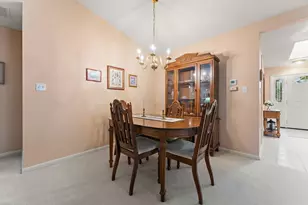 3034 Liberty Dr, Crown Point, IN 46307 - Photo 4