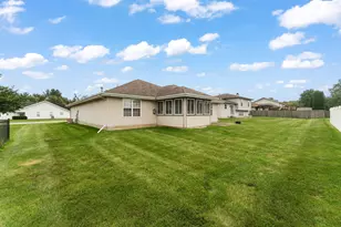 3034 Liberty Dr, Crown Point, IN 46307 - Photo 32