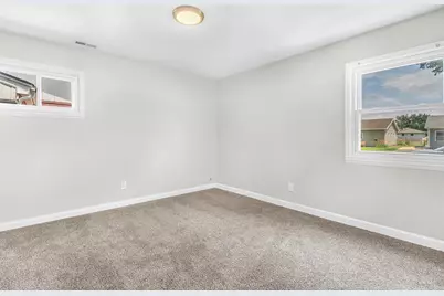6620 Missouri Avenue, Hammond, IN 46323 - Photo 10