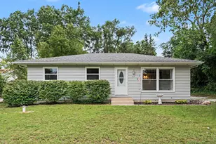 105 Hummingbird Dr, Trail Creek, IN 46360 - Photo 1