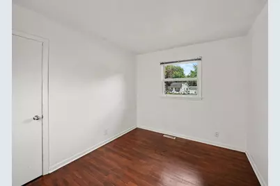 105 Hummingbird Drive, Trail Creek, IN 46360 - Photo 12
