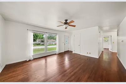 105 Hummingbird Drive, Trail Creek, IN 46360 - Photo 4