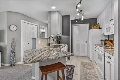 9824 Wildwood Court #1d, Highland, IN 46322 - Photo 6