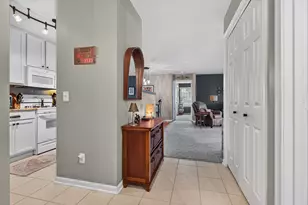 9824 Wildwood Ct, Highland, IN 46322 - Photo 4
