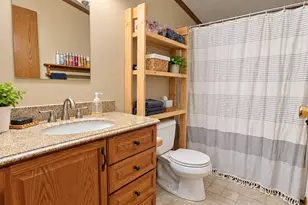 5816 E 1042 N, Demotte, IN 46310 - Photo 14