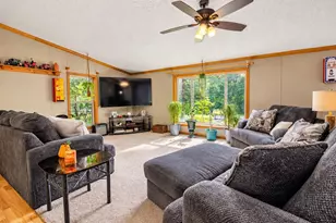 5816 E 1042 N, Demotte, IN 46310 - Photo 2