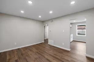 528 Circle Dr, La Porte, IN 46350 - Photo 16