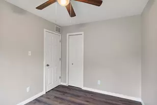 528 Circle Dr, La Porte, IN 46350 - Photo 20