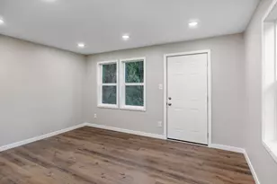 528 Circle Dr, La Porte, IN 46350 - Photo 12
