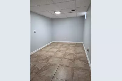 200 Porter Street, Gary, IN 46406 - Photo 24