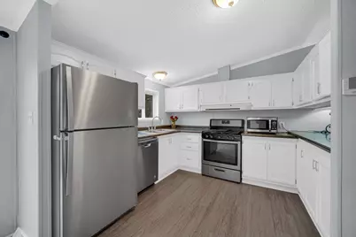 2041 N Coachlight Drive, La Porte, IN 46350 - Photo 6