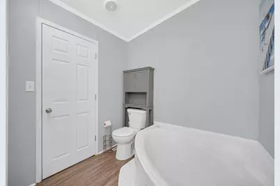 2041 N Coachlight Drive, La Porte, IN 46350 - Photo 16
