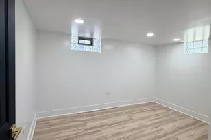 1100 W 19th Ave, Gary, IN 46407 - Photo 16