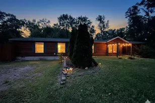 419 Lakeside Dr, Walkerton, IN 46574 - Photo 1