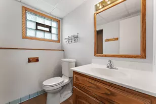 2110 Martha St, Highland, IN 46322 - Photo 10
