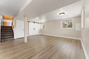 2110 Martha St, Highland, IN 46322 - Photo 8