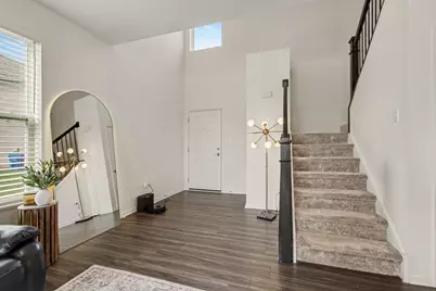 10927 Illinois Drive, Crown Point, IN 46307 - Photo 2
