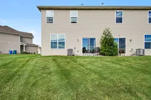 10927 Illinois Dr, Crown Point, IN 46307 - Photo 18