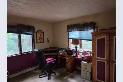 6908 W 300 N, La Porte, IN 46350 - Photo 10