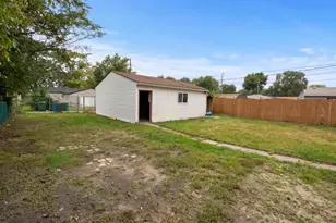 6618 Rhode Island Ave, Hammond, IN 46323 - Photo 12