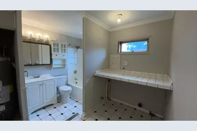 6618 Rhode Island Avenue, Hammond, IN 46323 - Photo 8