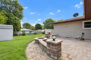 103 Poplar Ct, Hebron, IN 46341 - Photo 24