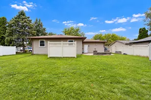 103 Poplar Ct, Hebron, IN 46341 - Photo 28