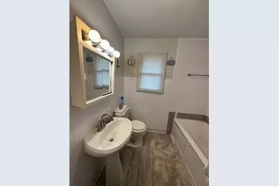 4211 W 11th Avenue, Gary, IN 46404 - Photo 8