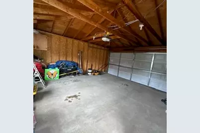 4211 W 11th Avenue, Gary, IN 46404 - Photo 18