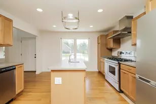 1310 Dune Meadows Dr, Westchester Township, IN 46304 - Photo 6
