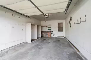 819 N Wiggs St, Griffith, IN 46319 - Photo 16