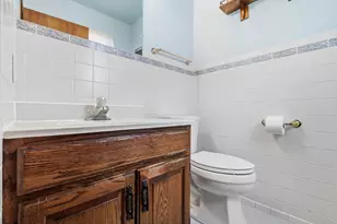 819 N Wiggs St, Griffith, IN 46319 - Photo 12