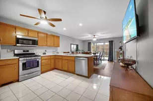 935 High Meadow Dr, Crown Point, IN 46307 - Photo 8