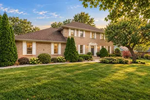 9120 Franklin Dr, Saint John, IN 46373 - Photo 1