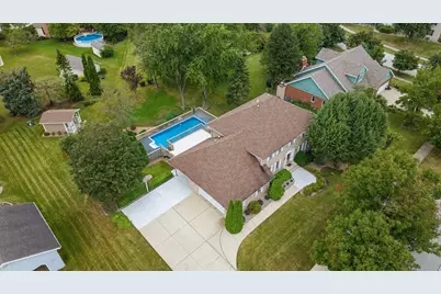 9120 Franklin Drive, Saint John, IN 46373 - Photo 4