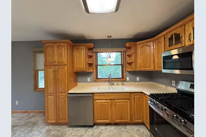 5174 E 1100 N #7, Demotte, IN 46310 - Photo 10