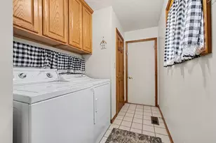 2678 S Collins Dr, La Porte, IN 46350 - Photo 12