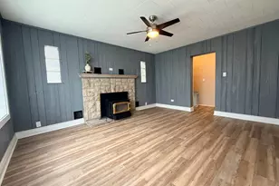 6824 Ontario Ave, Hammond, IN 46323 - Photo 20