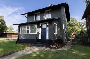 805 Buchanan St, Gary, IN 46402 - Photo 1