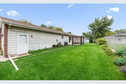[Address not provided], Portage, IN 46368 - Photo 18