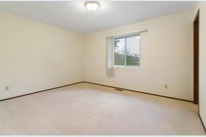[Address not provided], Crown Point, IN 46307 - Photo 20