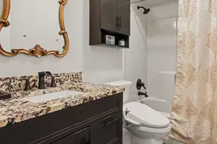731 Wren Ct, Griffith, IN 46319 - Photo 12